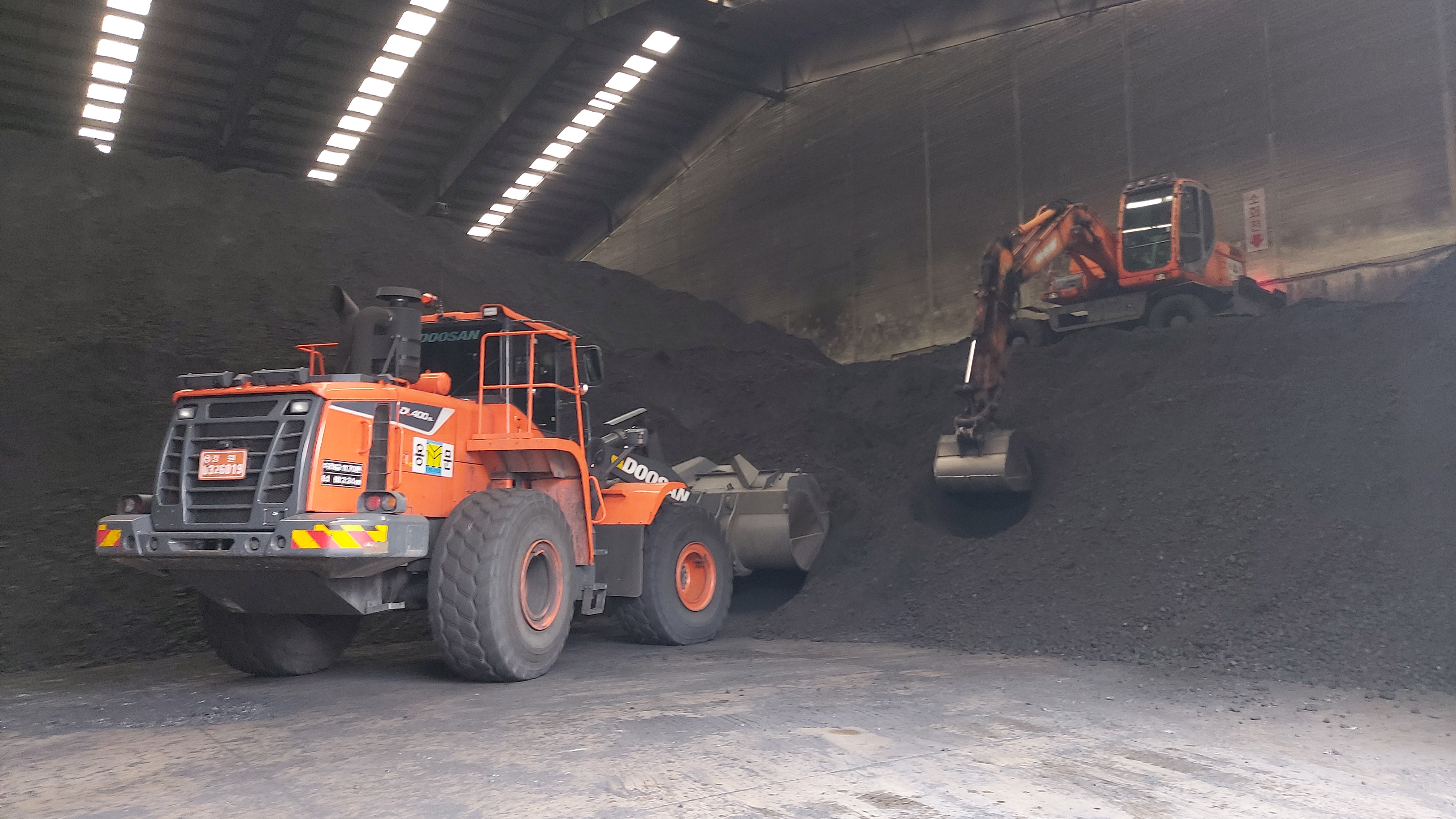 Wheel loader